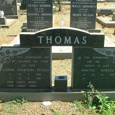 THOMAS Joseph Johannes Petrus 1919-1981 &amp; Martha Doreen 1923-