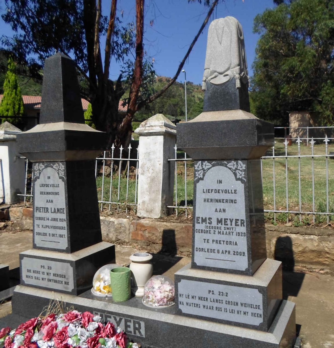 MEYER Pieter Lange 1924-1987 &amp; Ems SMIT 1929-2009