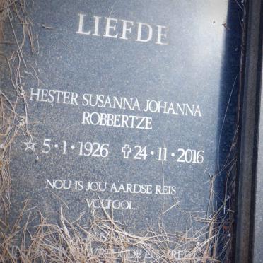 VENTER Johannes Jurie 1915-1986 &amp; Hester Susanna Johanna ROBBERTZE 1926-2016 :: VENTER Esther 1958-1978
