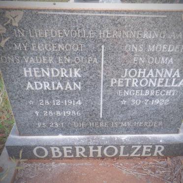 OBERHOLZER Hendrik Adriaan 1914-1986 &amp; Johanna Petronella ENGELBRECHT 1922-