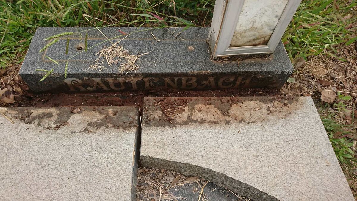 RAUTENBACH Maria Petronella nee VILJOEN 1926-2006