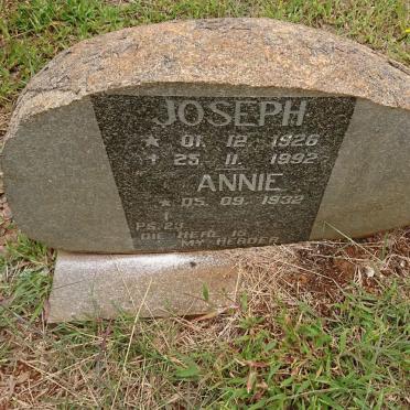 ? Joseph 1926-1992 &amp; Annie 1932-