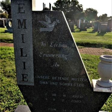FLAMMER Emilie 1920-2003