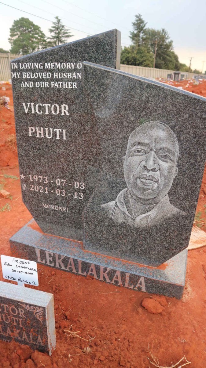 LEKALAKALA Victor Phuti 1973-2021