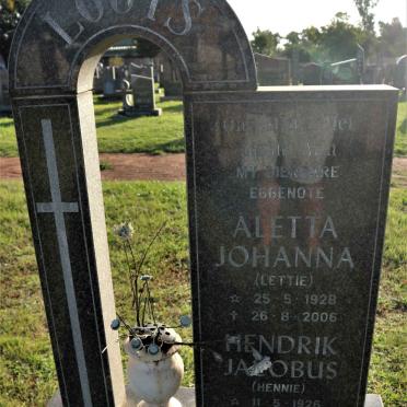 LOOTS Hendrik Jacobus 1926-2007 &amp; Aletta Johanna 1928-2006