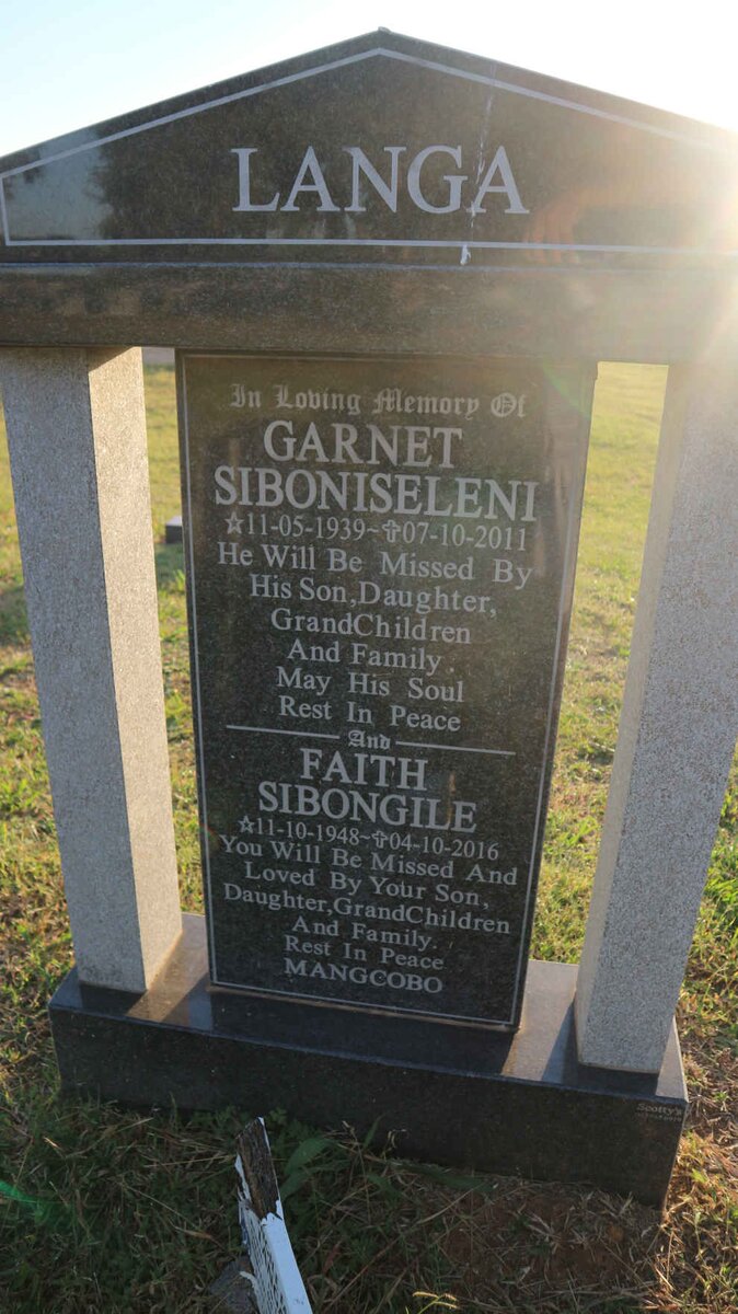 LANGA Garnet Siboniseleni 1939-2011 :: LANGA Faith Sibongile 1948-2016