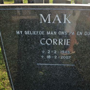 MAK Corrie 1945-2007
