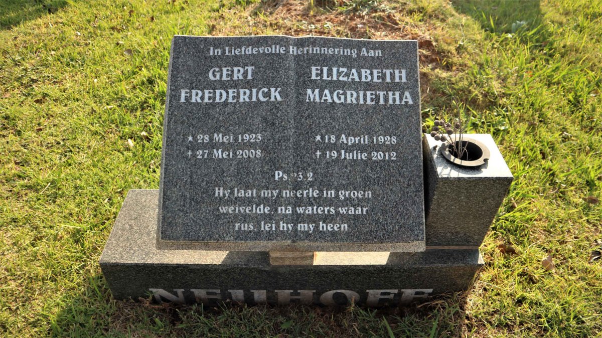 NEUHOFF Gert Frederick 1923-2008 &amp; Elizabeth Magrietha 1928-2012
