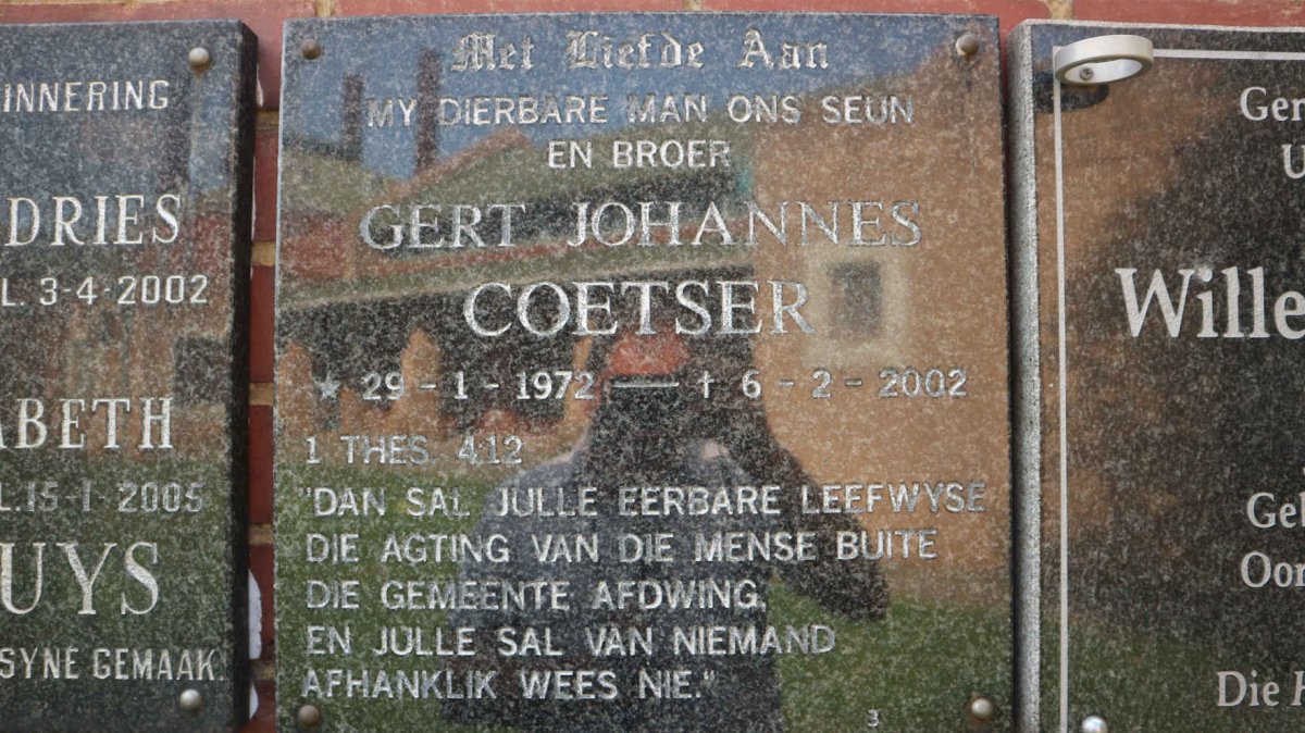 COETSER Gert Johannes 1972-2002