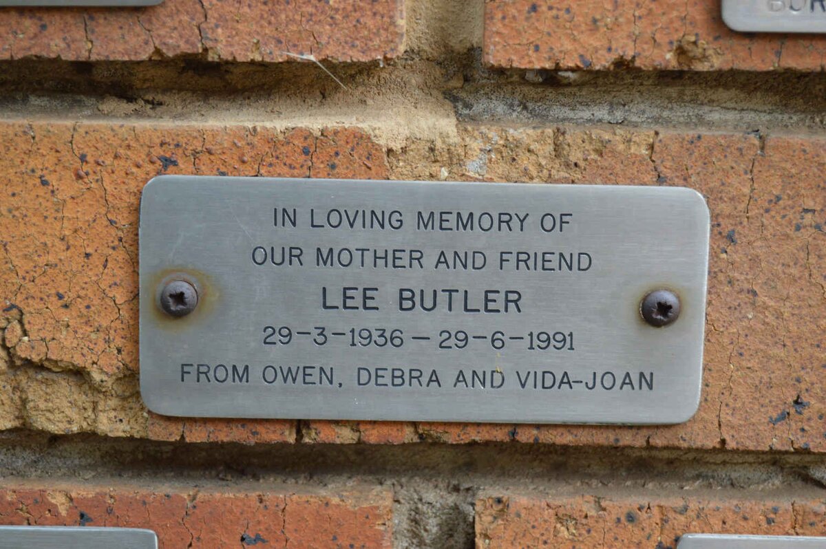 BUTLER Lee 1936-1991