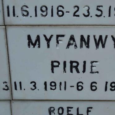 PIRIE Myfanwy 1911-1984