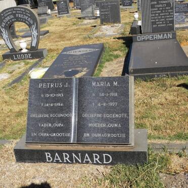 BARNARD Petrus J. 1913-1984 &amp; Maria M. 1918-1997