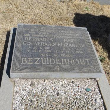 BEZUIDENHOUT Bernadus Coenraad 1911-1985 &amp; Mary Elizabeth 1918-1998