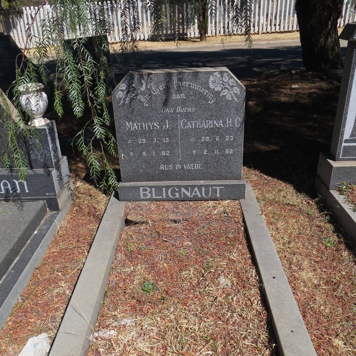 BLIGNAUT Mathys J. 1913-1982 &amp; Catharina H.C. 1923-1982