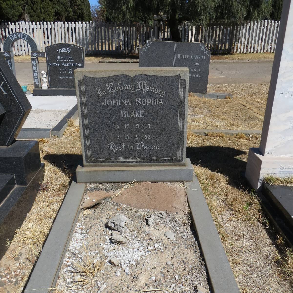 BLAKE Jomina Sophia 1917-1982