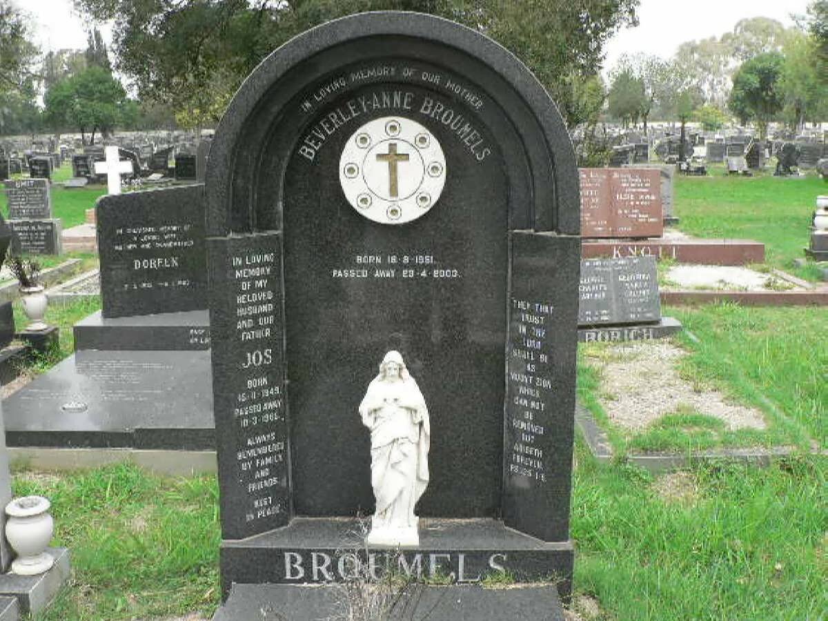 BROUMELS Jos 1949-1985 &amp; Beverley Anne 1951-2000