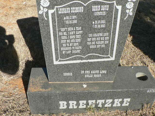 BREETZKE Leonard Desmond 1974-1999 :: BREETZKE Robin David 2001-2001