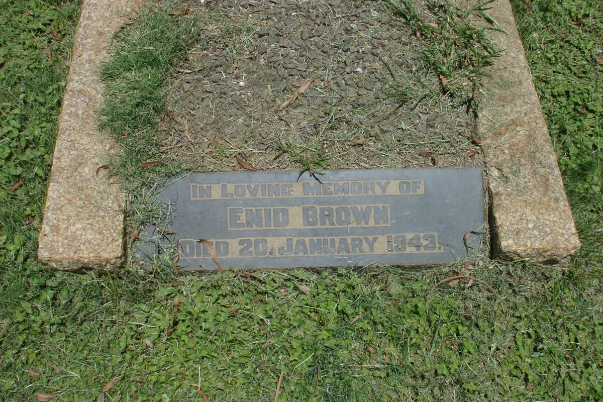 BROWN Enid -1943