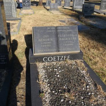 COETZEE Jan Hendrik 1907-1982 &amp; Petronella Magrietha 1911-1988