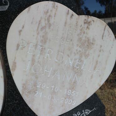 COETZEE Petronella Johanna 1951-2009 :: COETZEE Marinda Susara 1980-2000