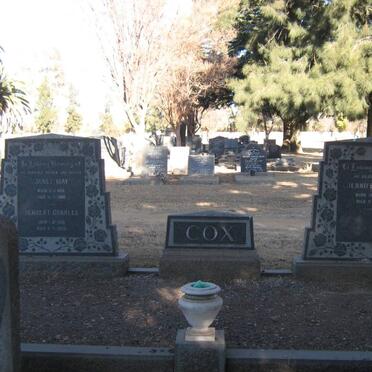 COX Herbert Charles 1910-1960 &amp; Janet May 1918-1960 :: COX Jennifer Anne 1945-1960