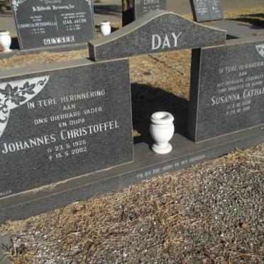 DAY Johannes Christoffel 1925-2002 &amp; Susanna Catharina 1928-1981