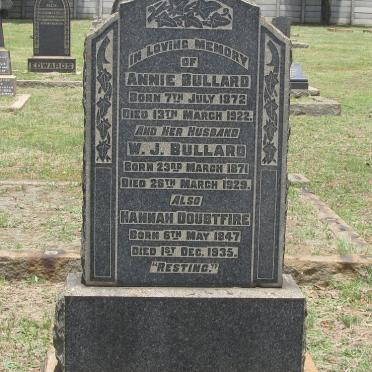 DOUBTFIRE Hannah 1847-1935 :: BULLARD W.J. 1871-1929 &amp; Annie 1872-1922 