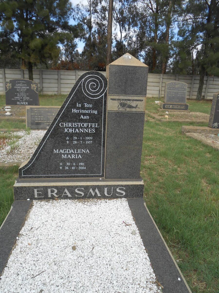 ERASMUS Christoffel Johannes 1909-1957 &amp; Magdalena Maria 1911-2004