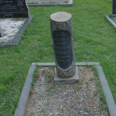 ESTERHUIZEN Alwyn Petrus 1948-1970