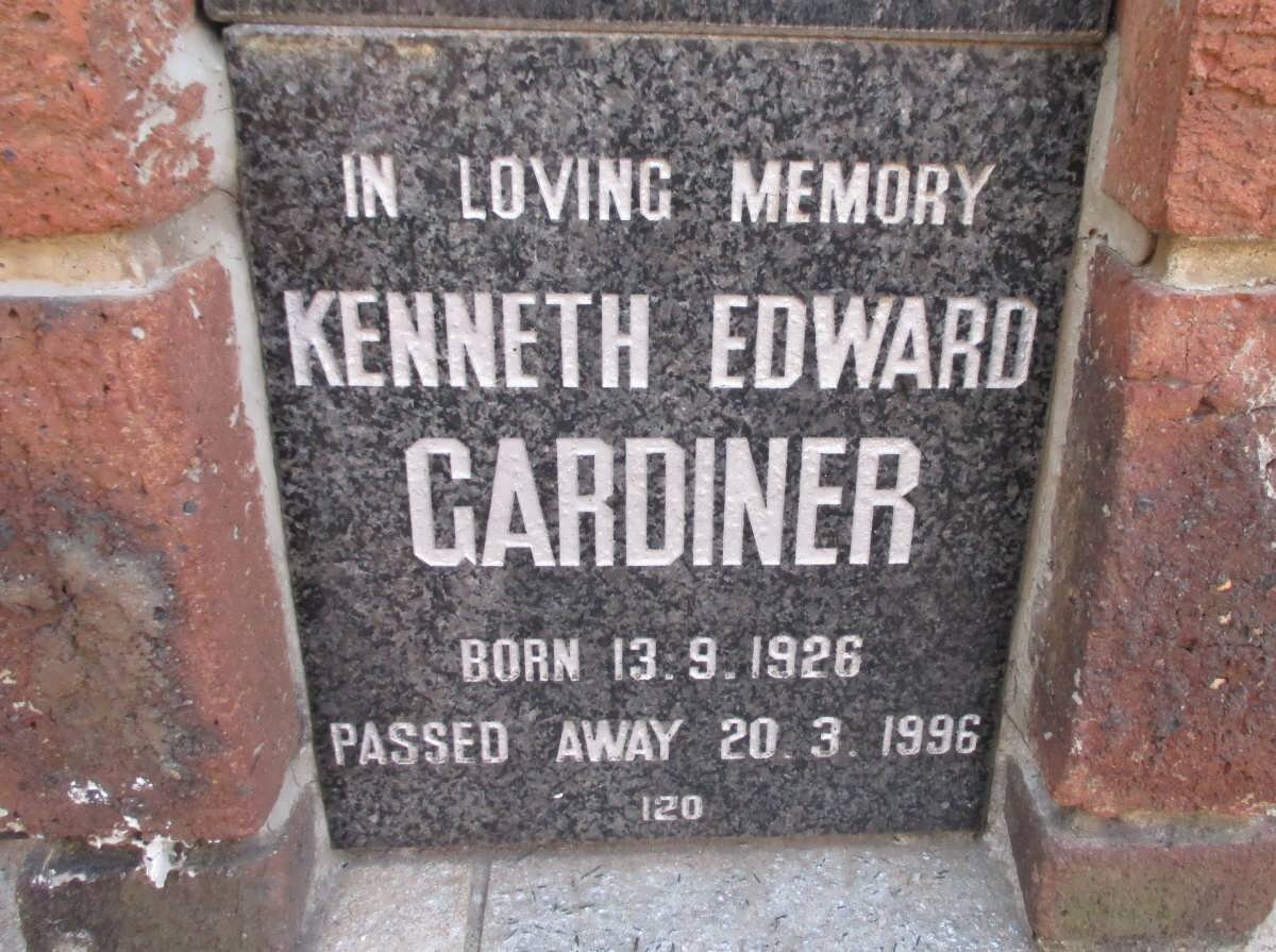 GARDINER Kenneth Edward 1926-1996