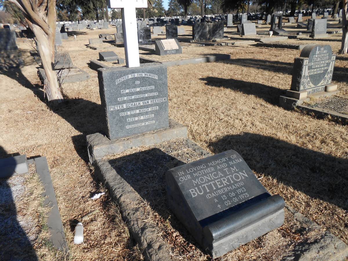 HEERDEN Pieter Schalk, van -1950 :: BUTTERTON Monica T.M. nee DAUBERMANN 1913-1975