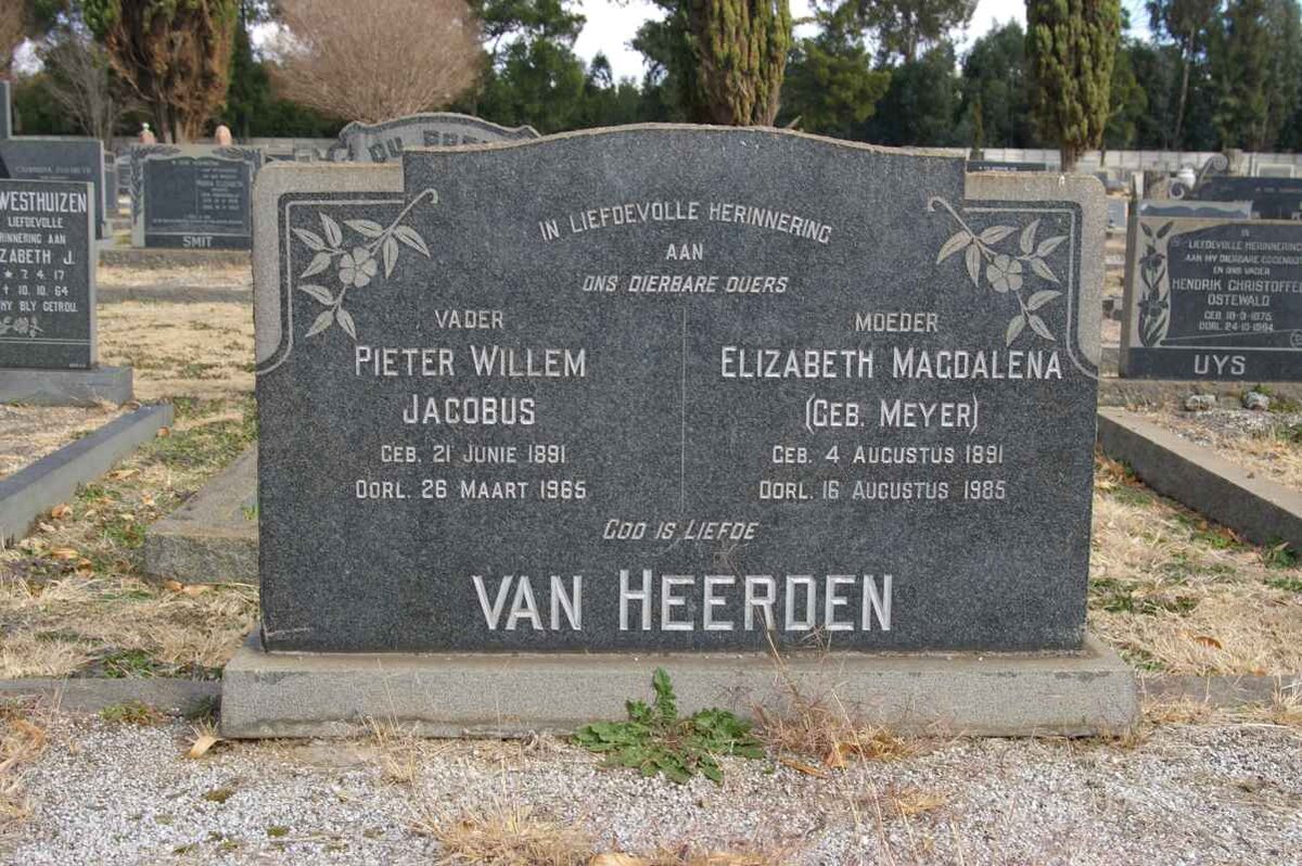 HEERDEN Pieter Willem Jacobus, van 1891-1965 &amp; Elizabeth Magdalena MEYER 1891-1985