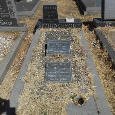 HOGAN Paul Dirk 1915-1999 &amp; Hester Elizabeth Jacomina 1924-1993 :: BEZUIDENHOUT Vanette 1973-1984