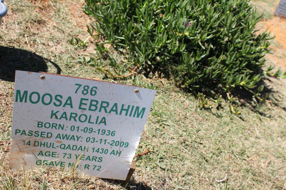 KAROLIA Moosa Ebrahim 1936-2009