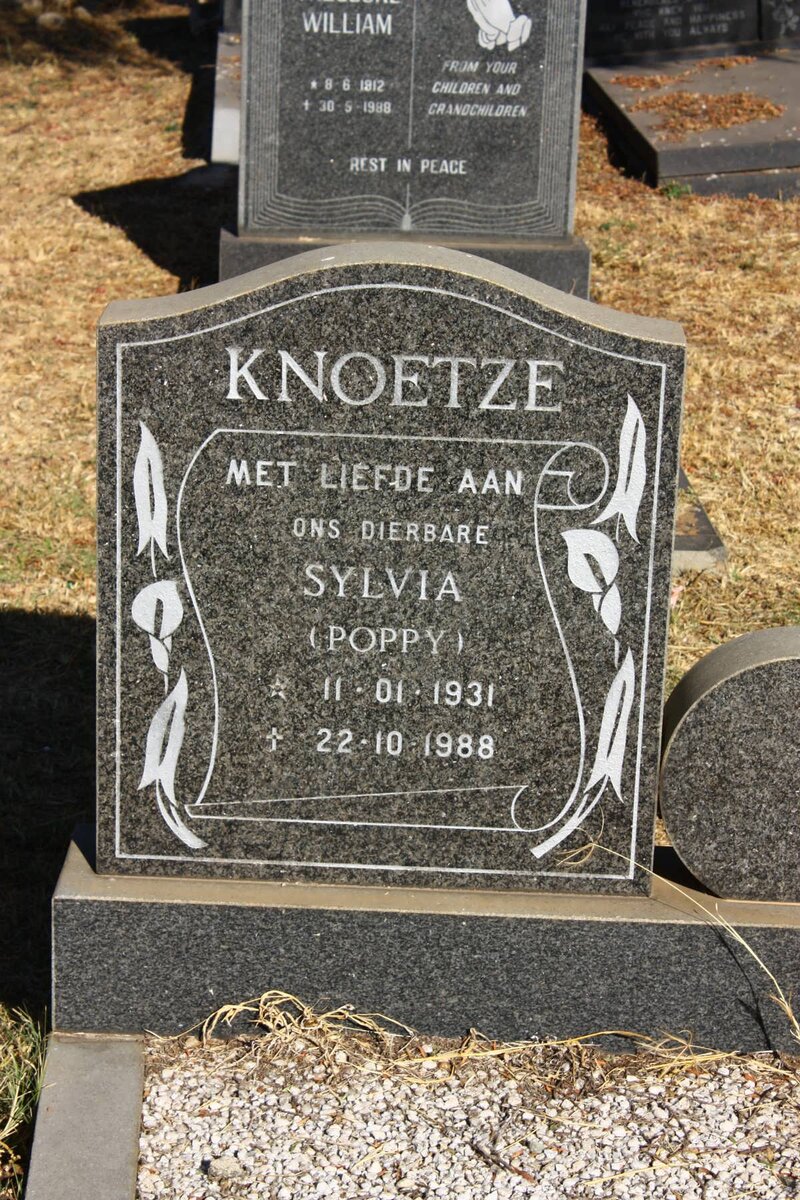 KNOETZE Sylvia 1931-1988