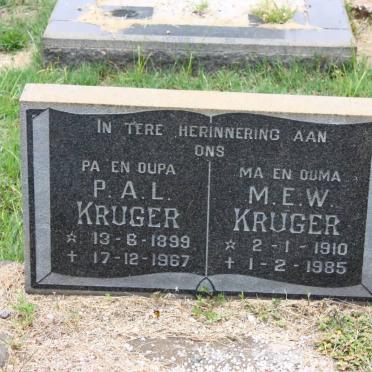 KRUGER P.A.L. 1899-1967 &amp; M.E.W. 1910-1985