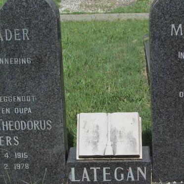 LATEGAN Johannes Theodorus Beyers 1915-1978 &amp; Cornelia Magrietha 1918-1988