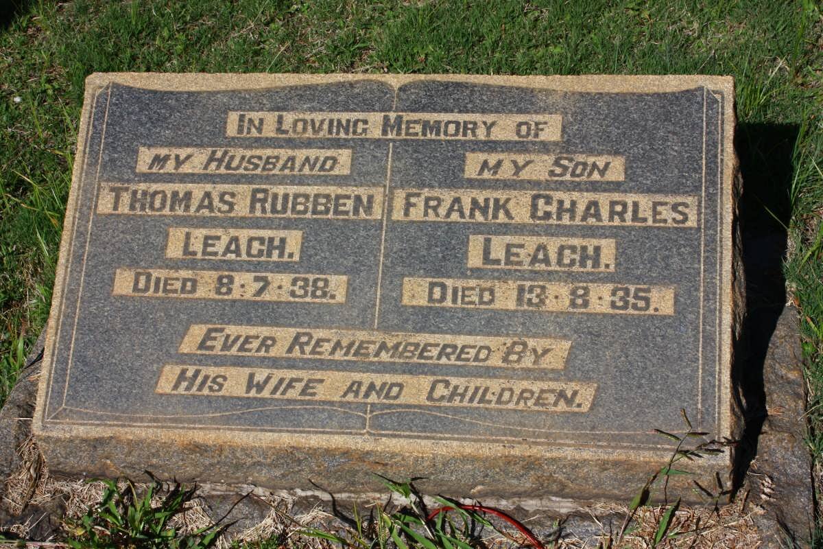 LEACH Thomas Rubben -1938 :: LEACH Frank Charles -1935