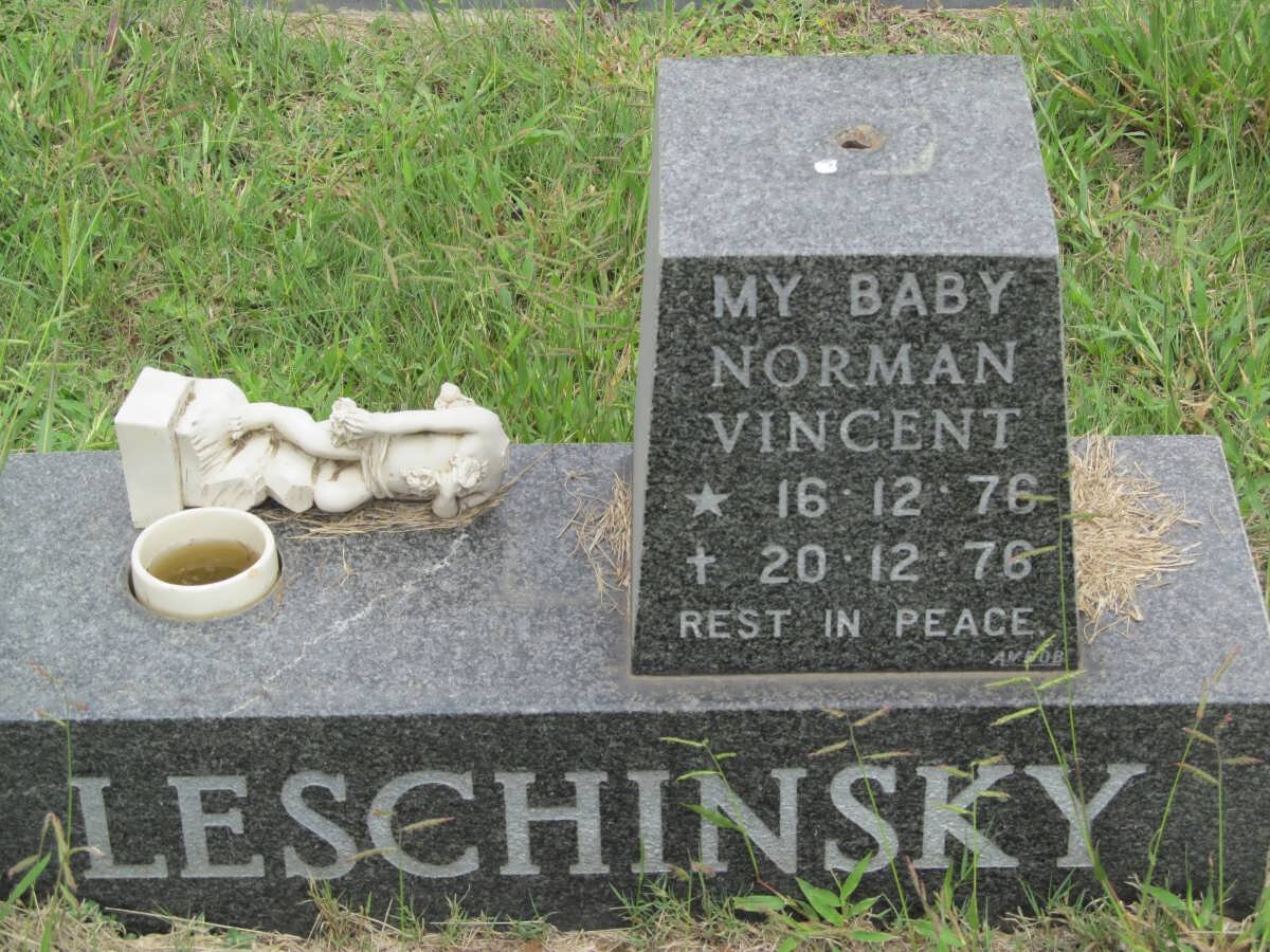 LESCHINSKY Norman Vincent 1976-1976