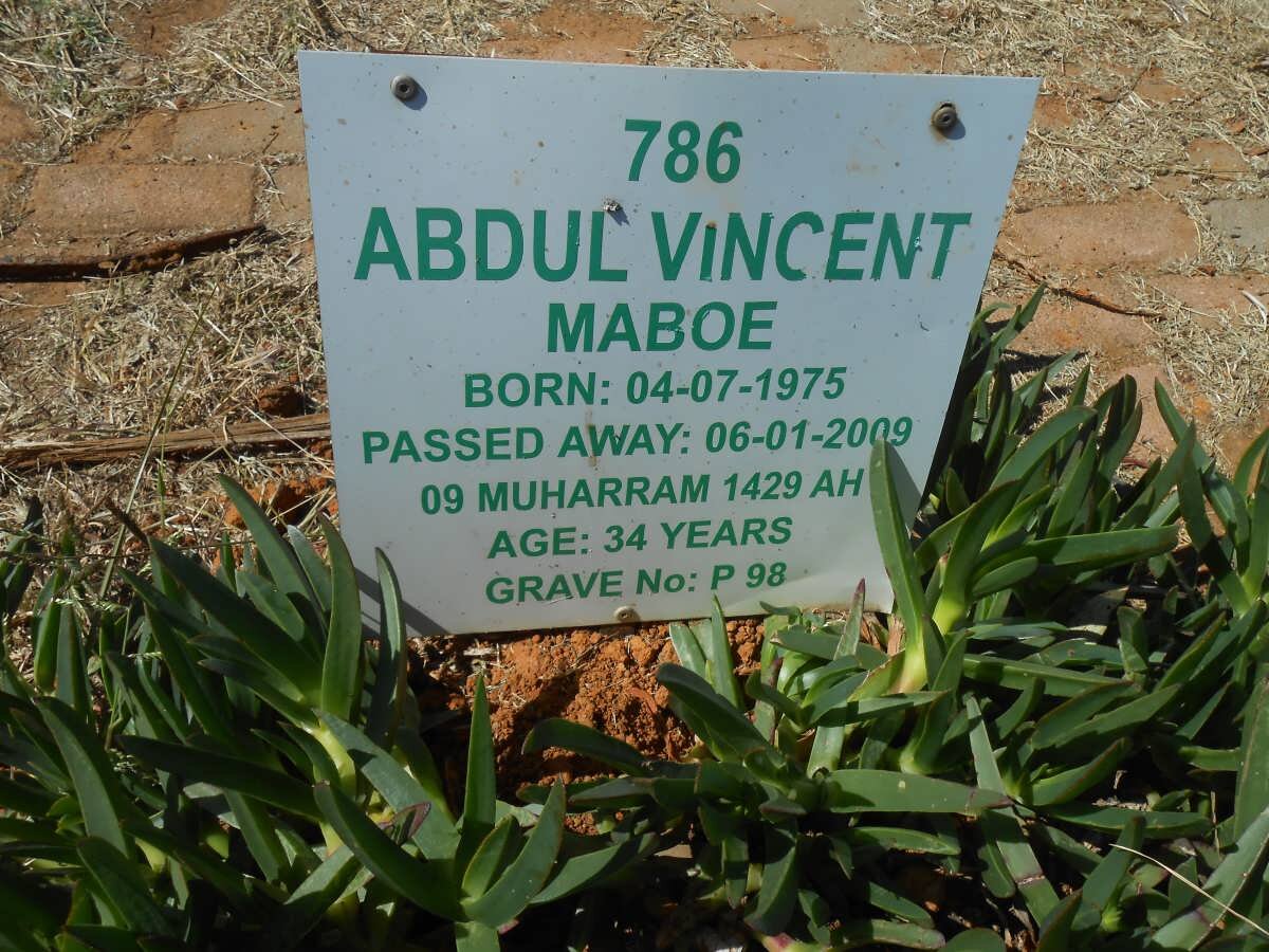 MABOE Abdul Vincent 1975-2009