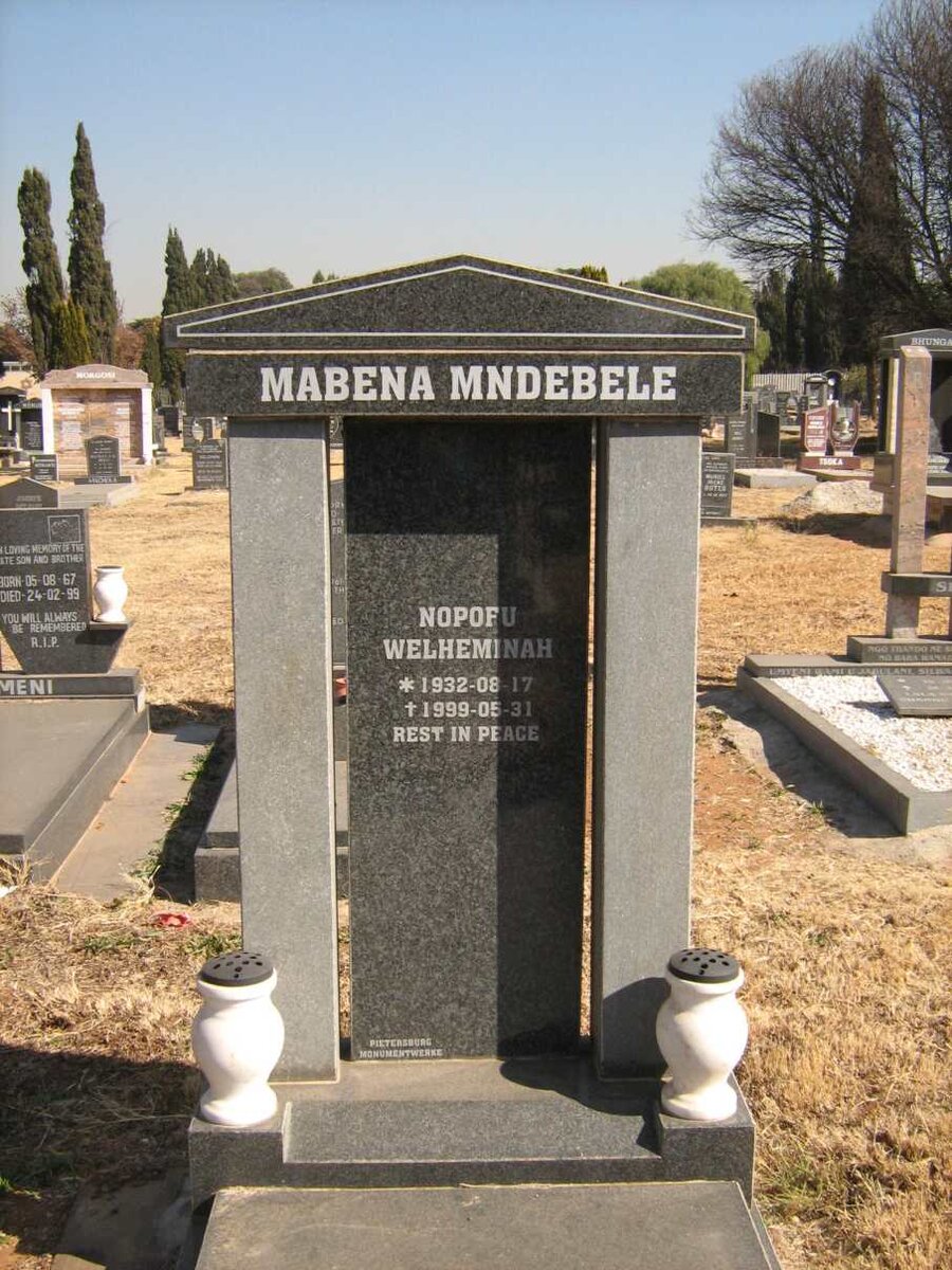 MABENA MNDEBELE Nopofu Welheminah 1932-1999