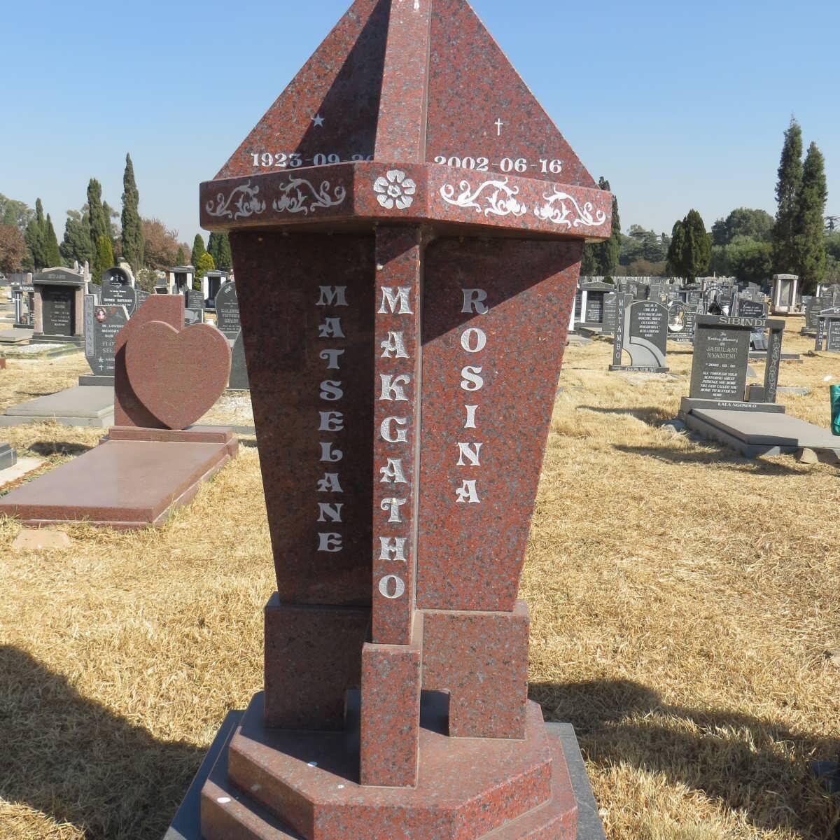 MAKGATHO Matselane Rosina 1923-2002