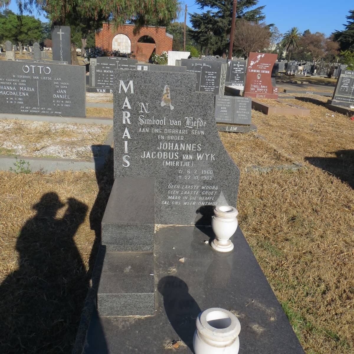 MARAIS Johannes Jacobus Van Wyk 1960-1982