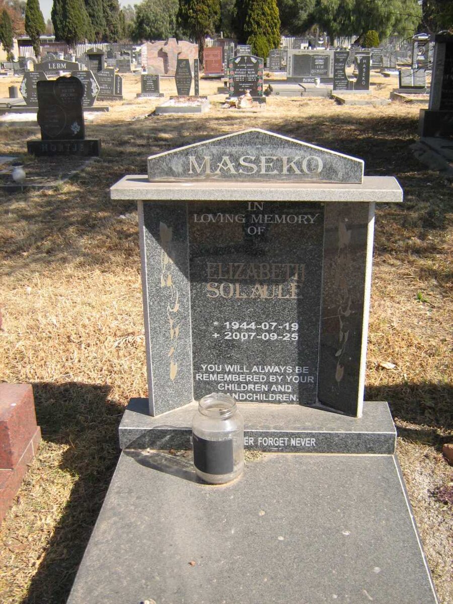 MASEKO Elizabeth Solaule 1944-2007