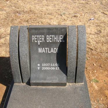 MATLADI Peter Bethuel 1937-2000