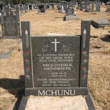 MCHUNU Mqondile Hendrieta 1928-1998
