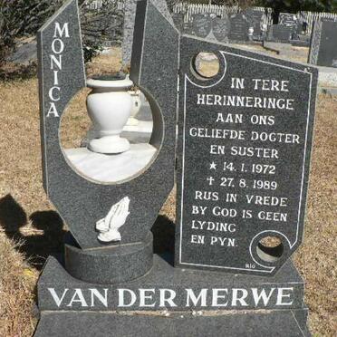 MERWE Monica, van der 1972-1989