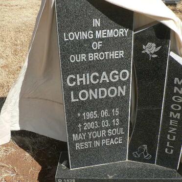 MNGOMEZULU Chicago London 1965-2003