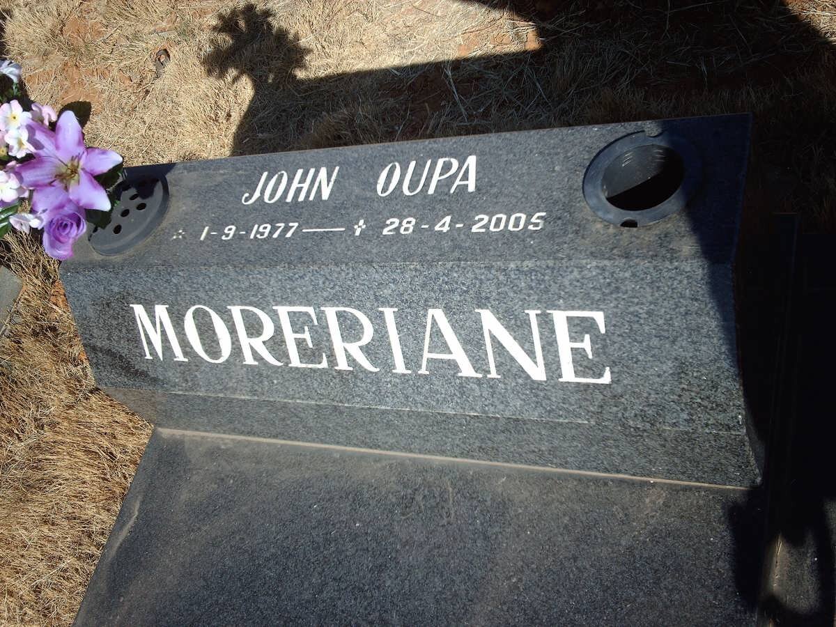 MORERIANE John Oupa 1977-2005