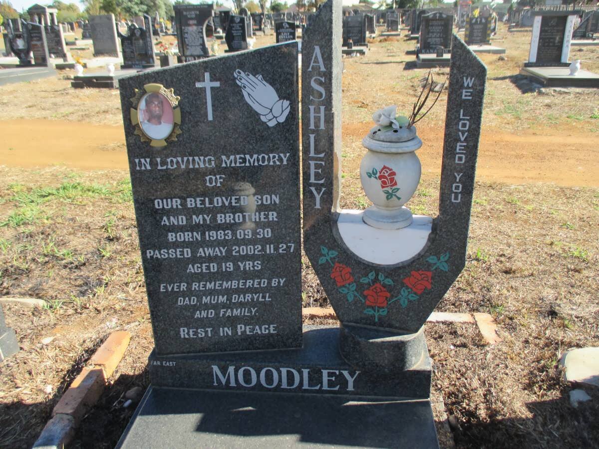 MOODLEY Ashley 1983-2002